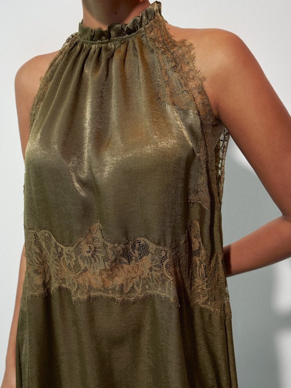Dark Green Elegant Women's Lace Patchwork Split Hem Dress - Picture 8 of 8